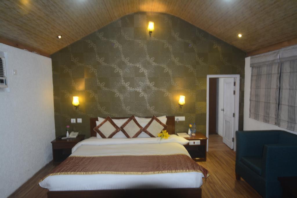 The Exotica Hotel Dharamshala Phòng bức ảnh